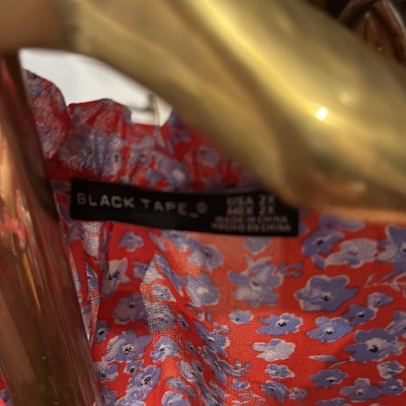 Black Tape  Pink Dress with Blue and Periwinkle Flowers, Flutter Sleeves - Picture 3 of 4